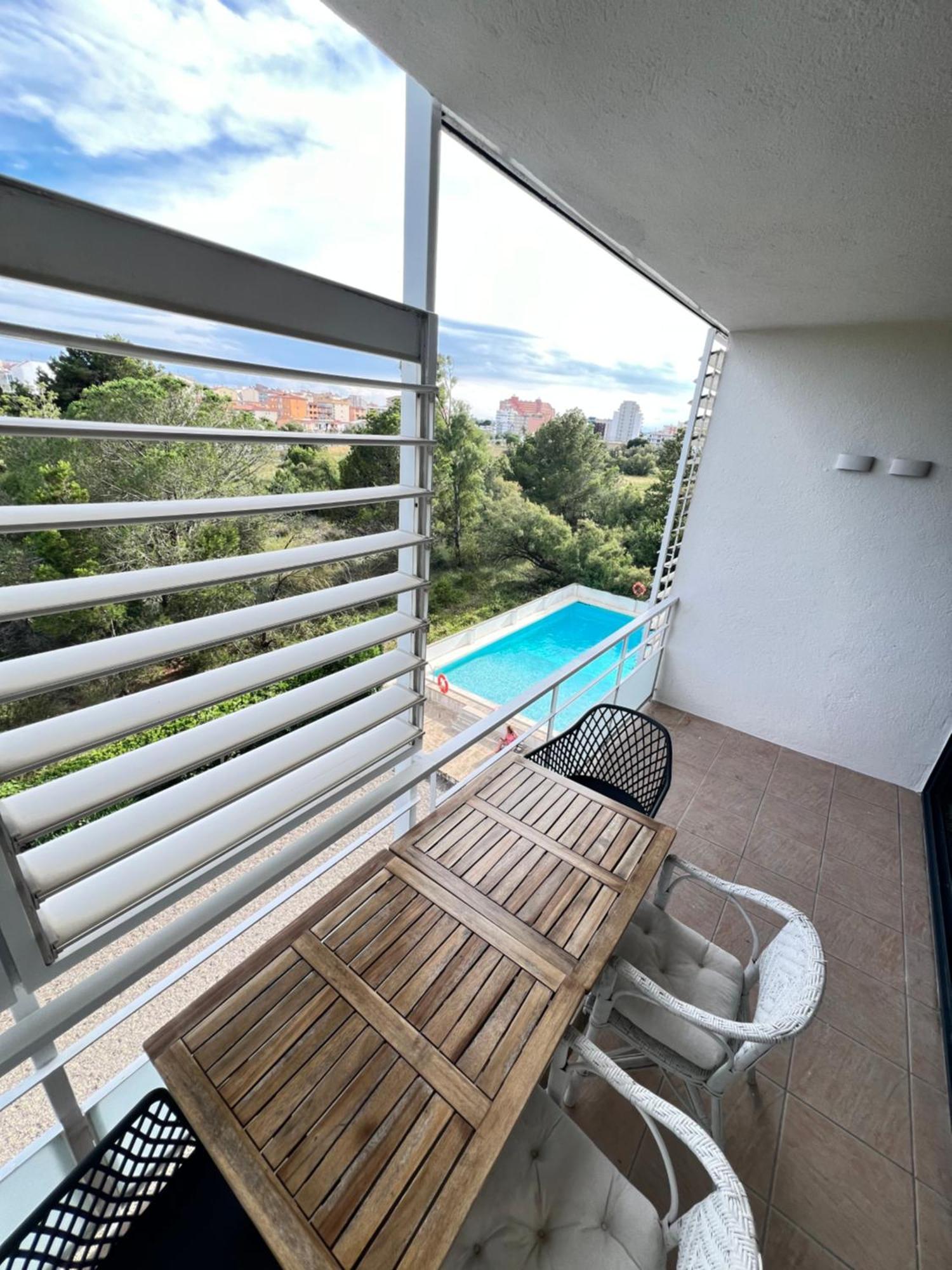 3 Room Apartment, 500M To Beach, Swimming Pool, Nice Terrace Roses Extérieur photo